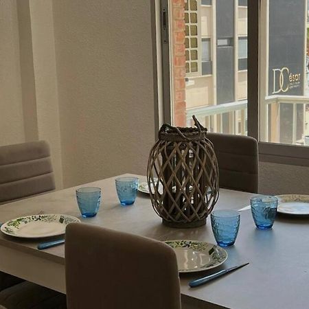 Apartamento Centrico Y En Primera Linea De Playa Διαμέρισμα Μπένιντορμ Εξωτερικό φωτογραφία