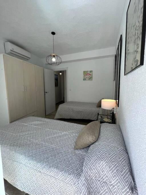 Apartamento Centrico Y En Primera Linea De Playa Διαμέρισμα Μπένιντορμ Εξωτερικό φωτογραφία
