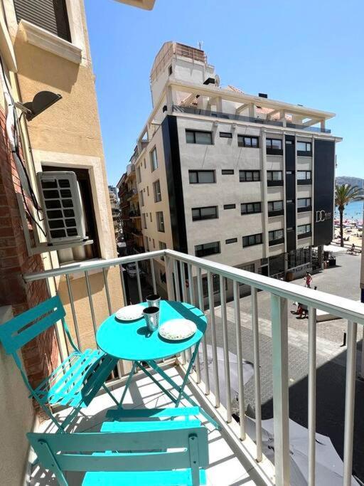 Apartamento Centrico Y En Primera Linea De Playa Διαμέρισμα Μπένιντορμ Εξωτερικό φωτογραφία
