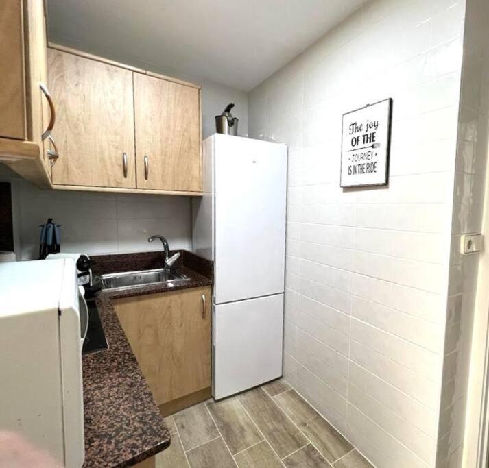 Apartamento Centrico Y En Primera Linea De Playa Διαμέρισμα Μπένιντορμ Εξωτερικό φωτογραφία