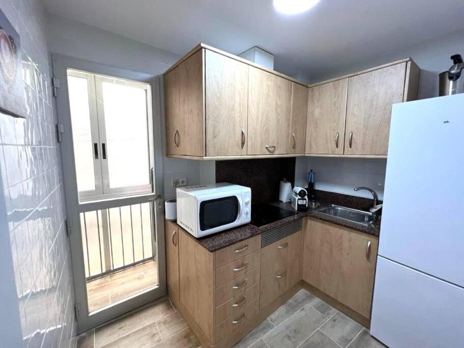 Apartamento Centrico Y En Primera Linea De Playa Διαμέρισμα Μπένιντορμ Εξωτερικό φωτογραφία