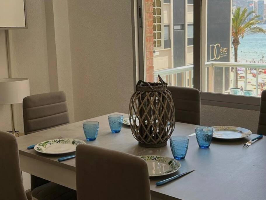 Apartamento Centrico Y En Primera Linea De Playa Διαμέρισμα Μπένιντορμ Εξωτερικό φωτογραφία